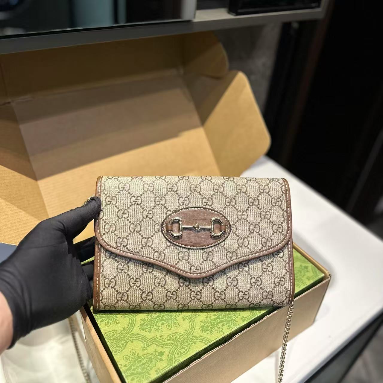 GUCC1 チェーン アンダーアームバッグ【50％割引+送料無料】