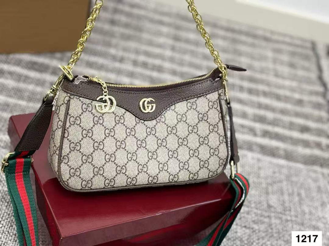 GUCC1 チェーン アンダーアーム 麻雀バッグ【50％割引+送料無料】