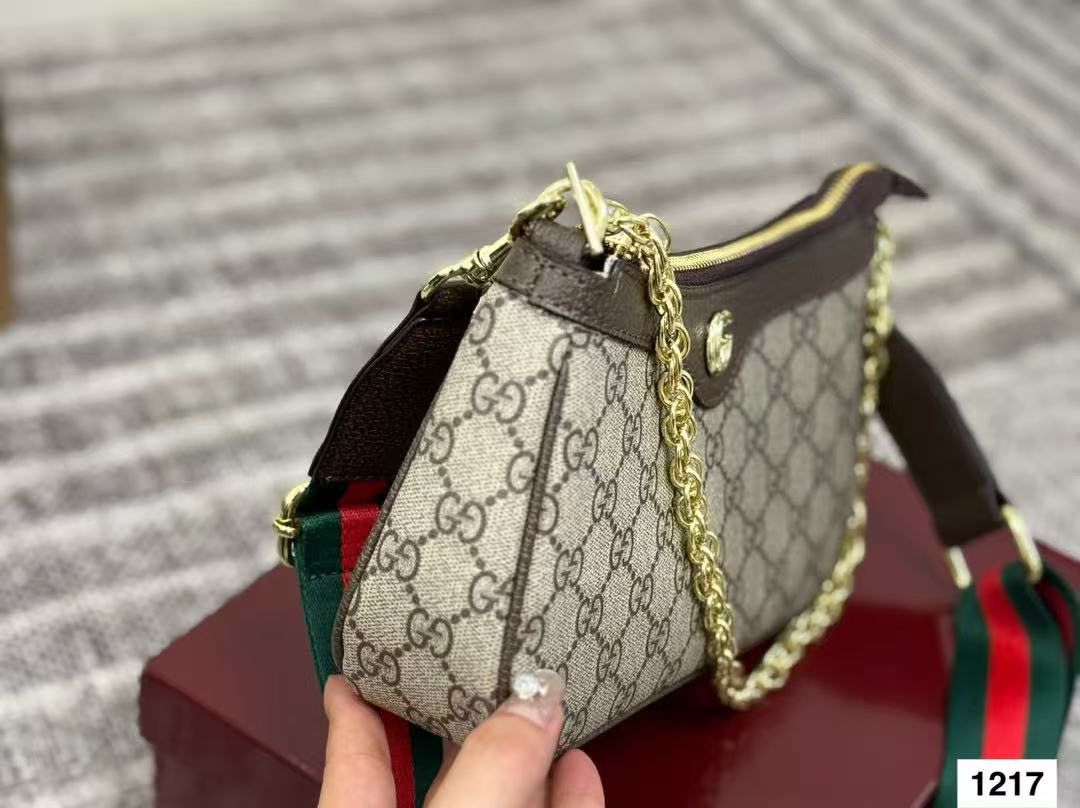 GUCC1 チェーン アンダーアーム 麻雀バッグ【50％割引+送料無料】