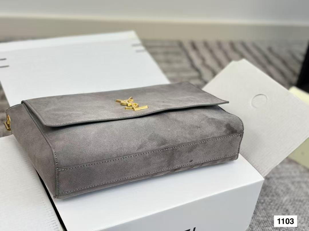 YSL kateスエードチェーンバッグ【50％割引+送料無料】