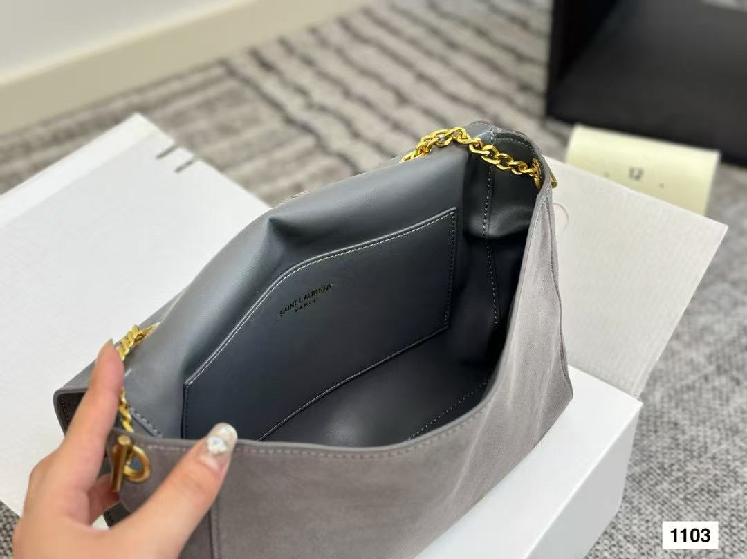 YSL kateスエードチェーンバッグ【50％割引+送料無料】
