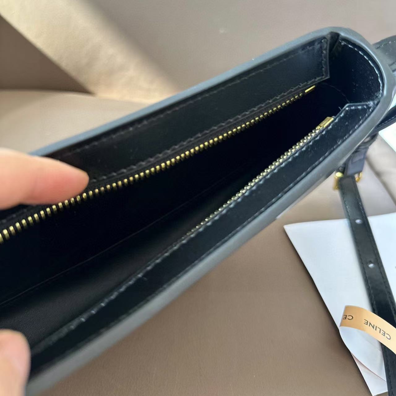 CEL1NE 凱旋門アンダーアームバッグ【50％割引+送料無料】