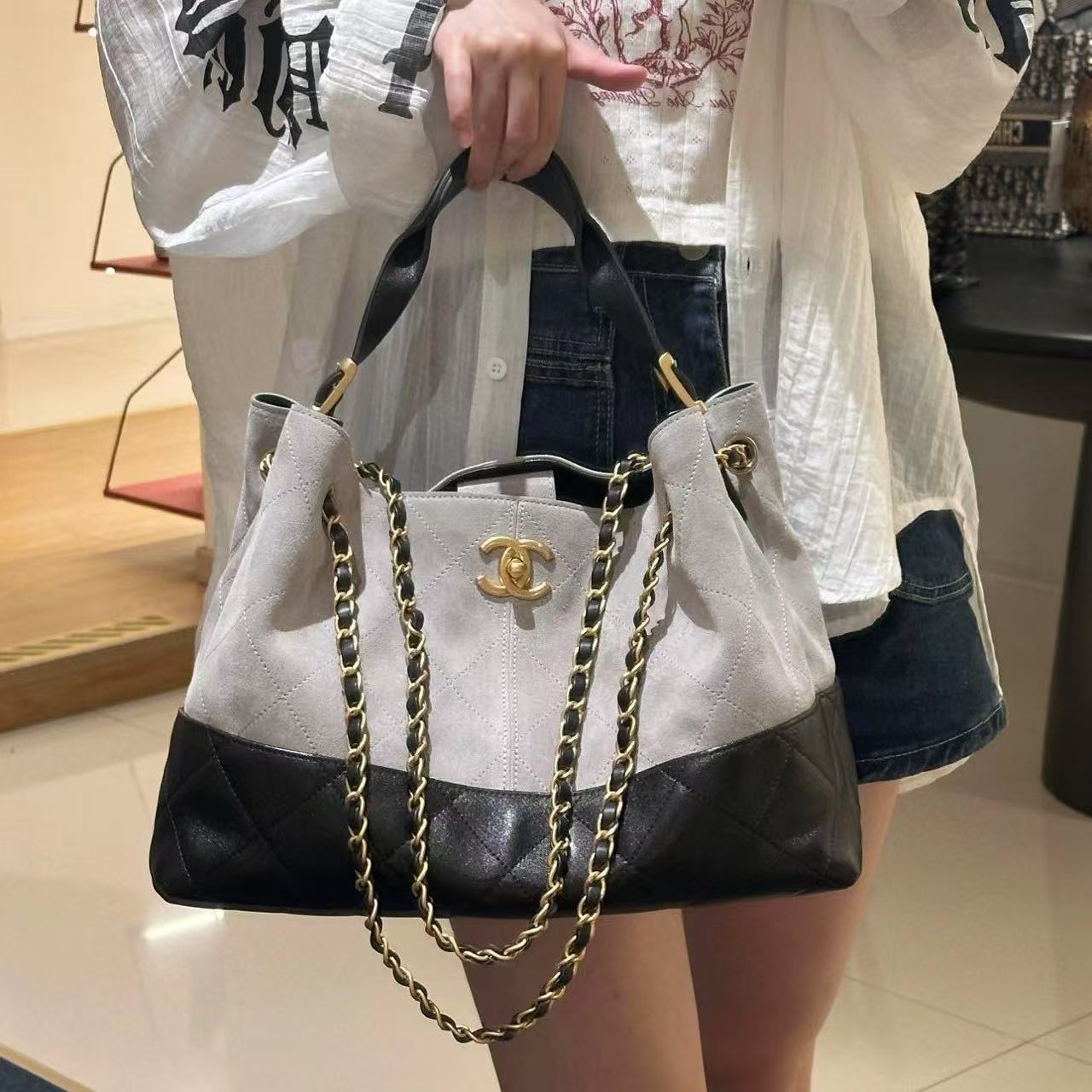 CHANE1 ディアスキンチェーンショッピングバッグ【50％割引+送料無料】