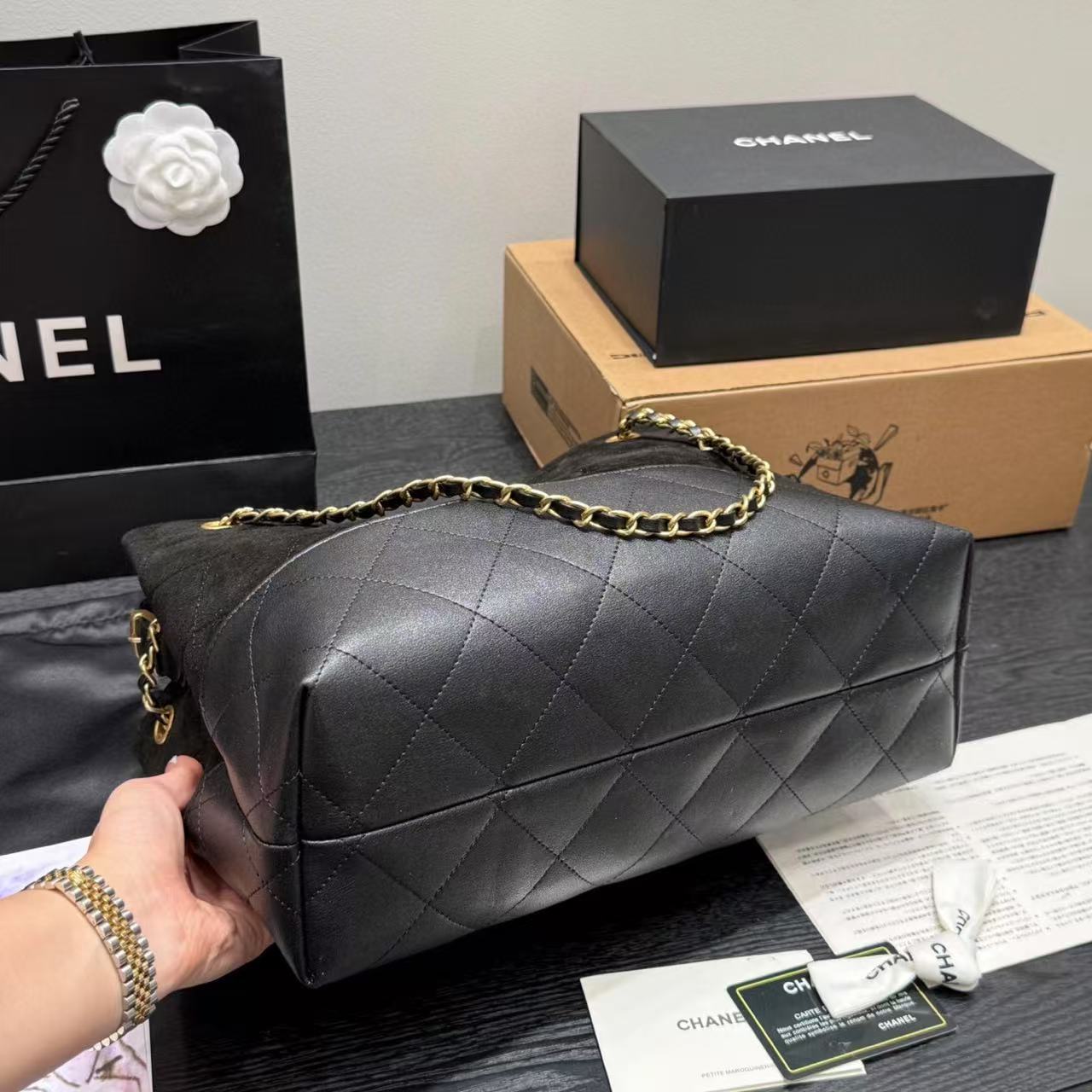 CHANE1 ディアスキンチェーンショッピングバッグ【50％割引+送料無料】