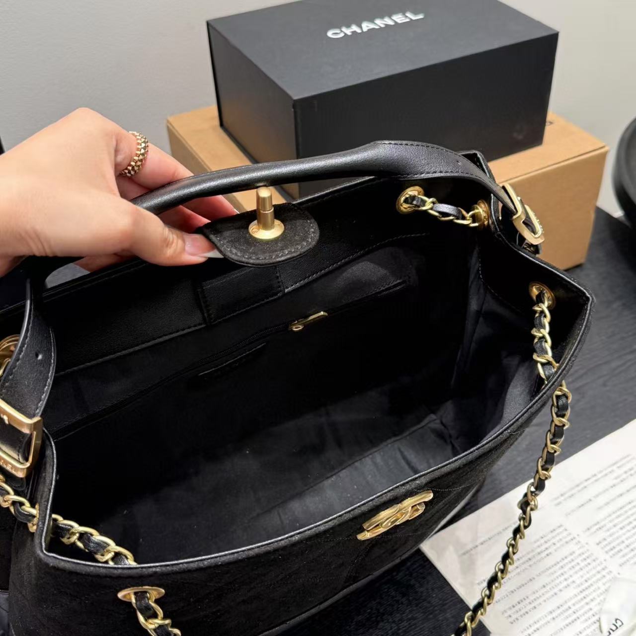 CHANE1 ディアスキンチェーンショッピングバッグ【50％割引+送料無料】