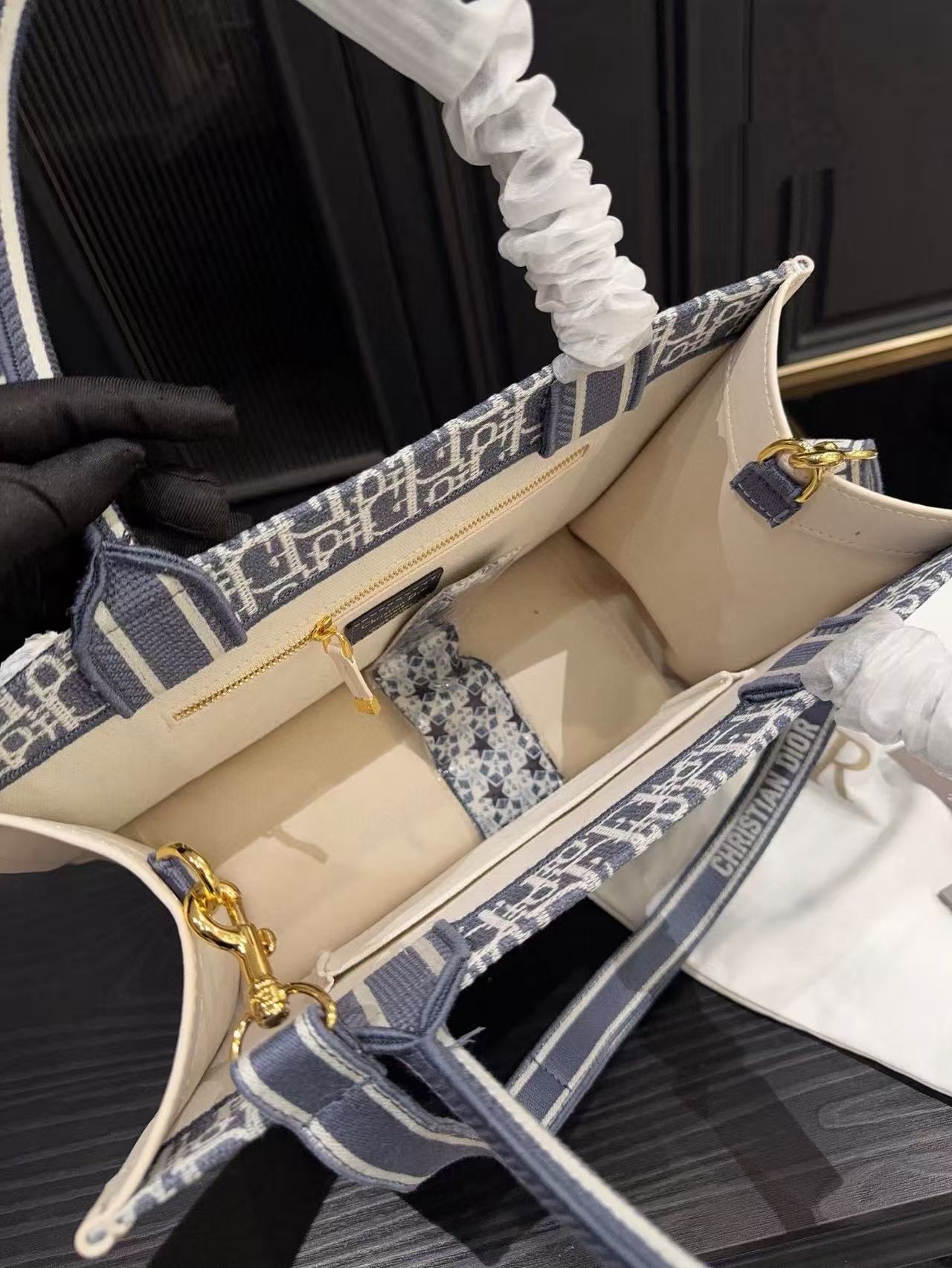 DI0R刺繍ショッピングバッグ【50％割引+送料無料】