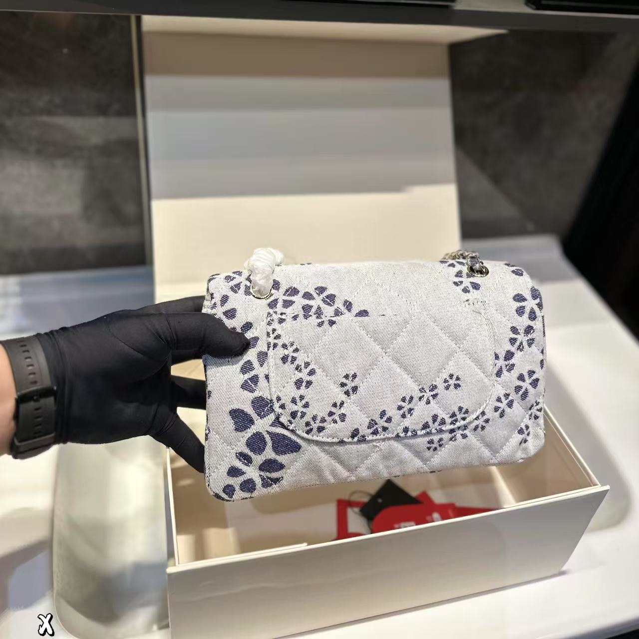 CHANE1 CFプリントチェーンバッグ【50％割引+送料無料】