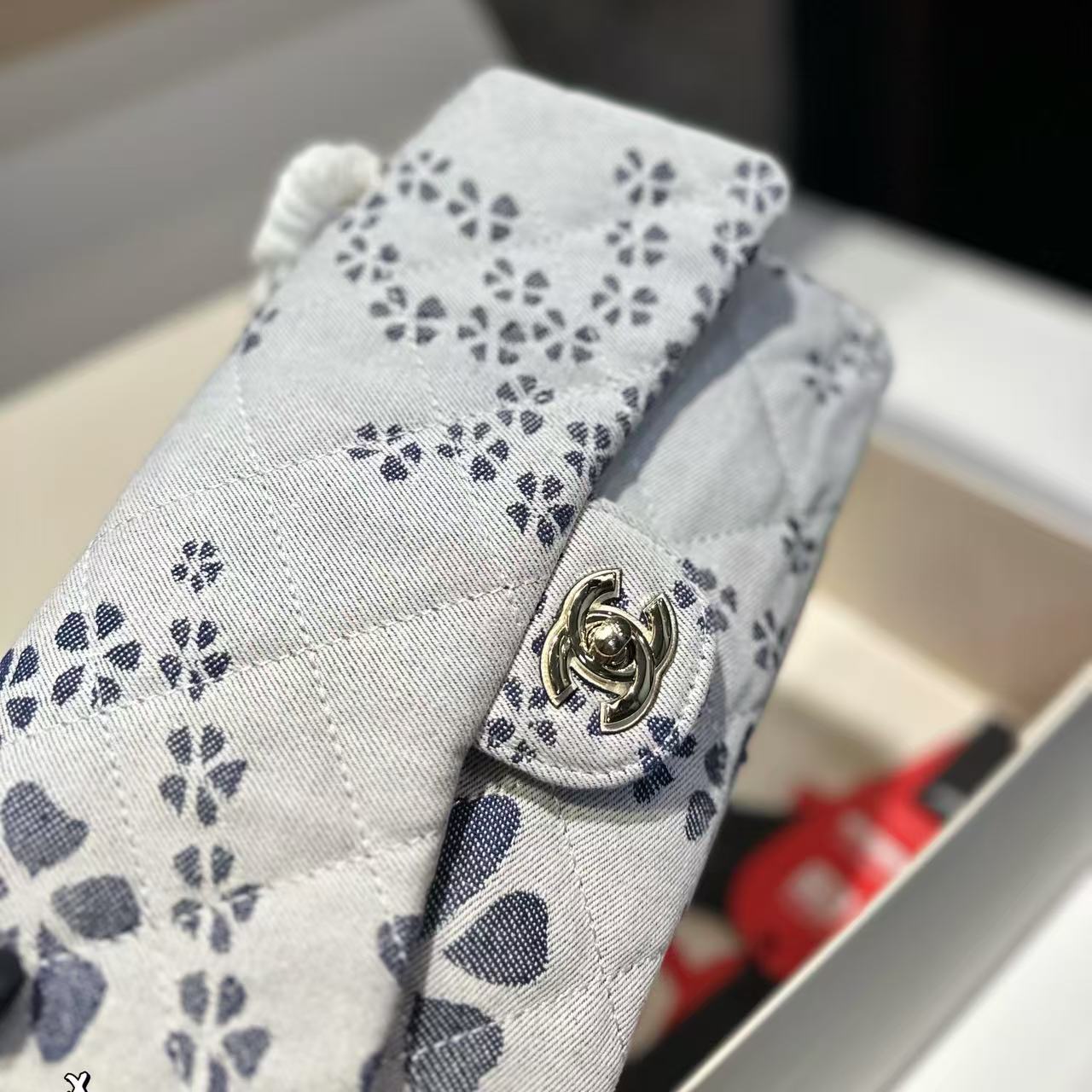 CHANE1 CFプリントチェーンバッグ【50％割引+送料無料】