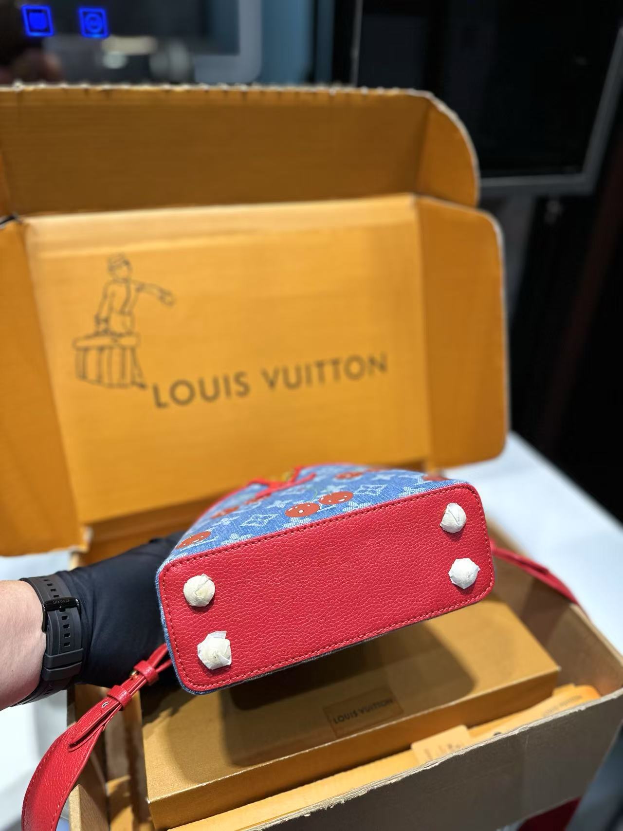 LVチェリーハンドバッグ【50％割引+送料無料】