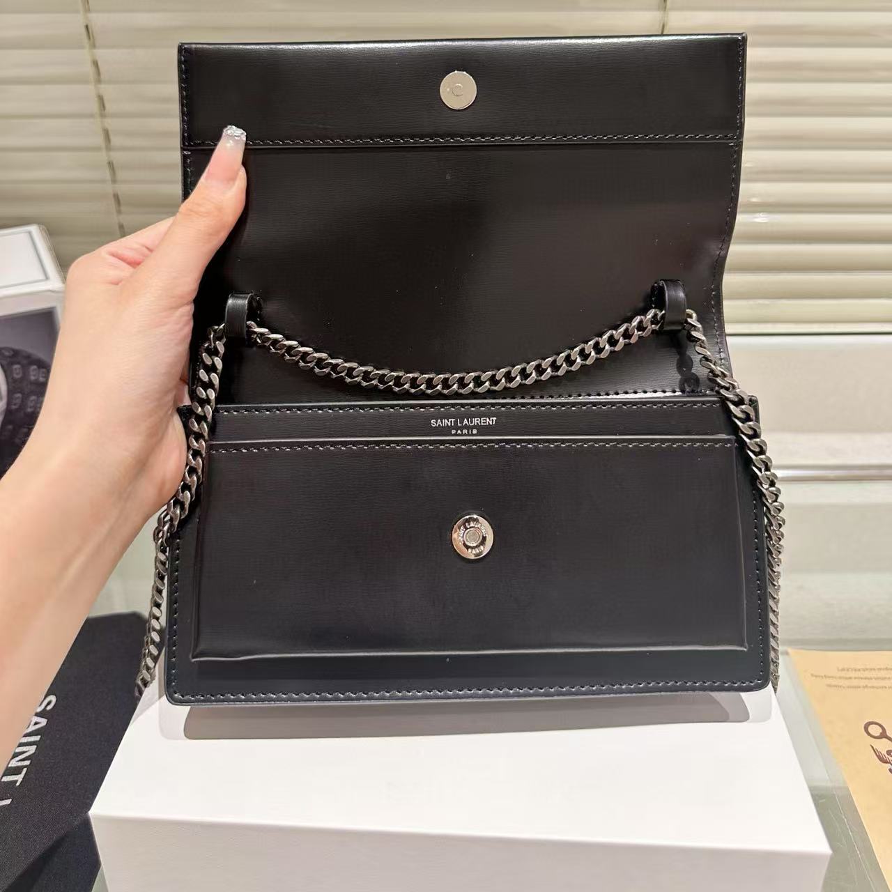 YSL チェーンショルダークロスボディバッグ【50％割引+送料無料】