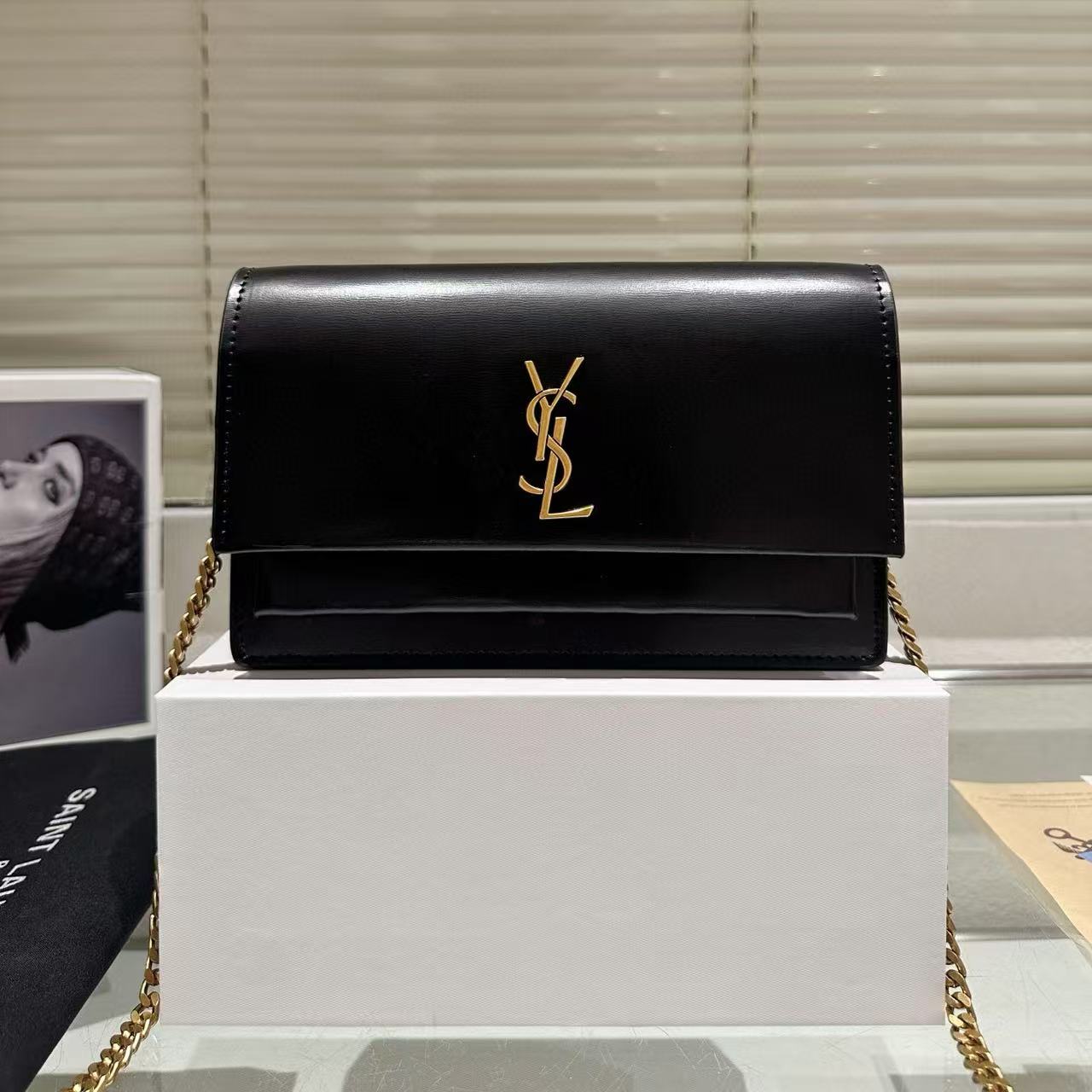 YSL チェーンショルダークロスボディバッグ【50％割引+送料無料】