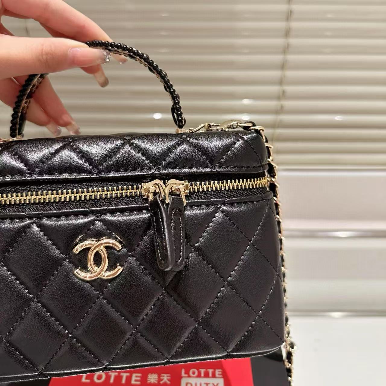 CHANE1 ポータブル化粧ポーチ【50％割引+送料無料】