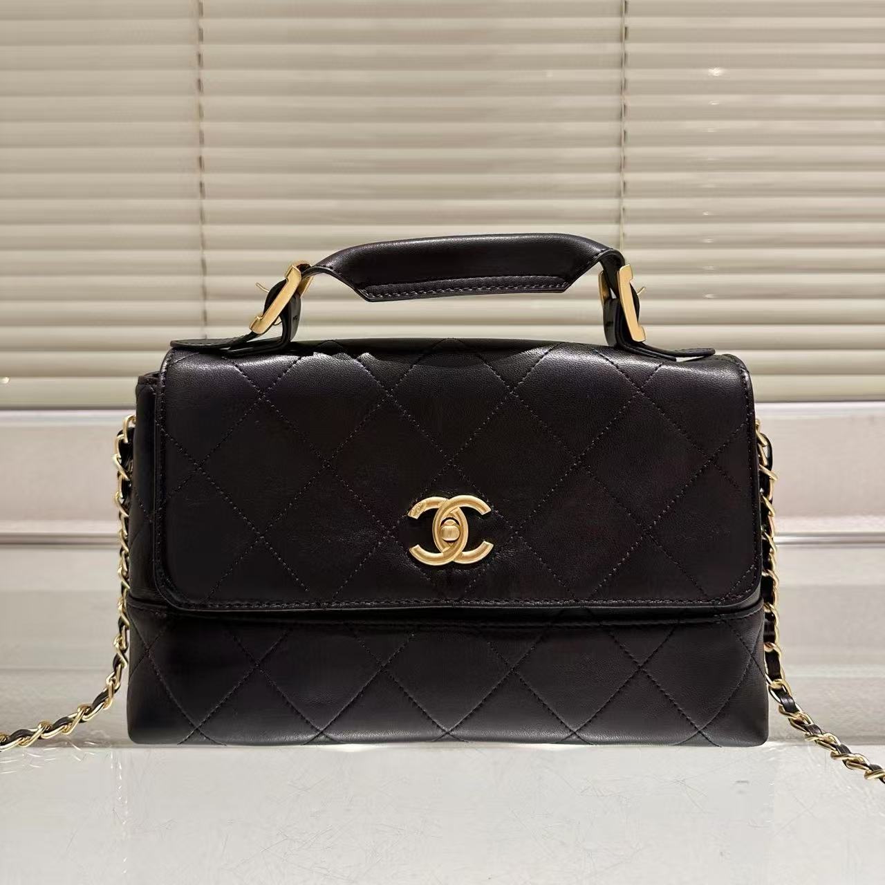 CHANE1 クラシックレザーハンドバッグ【50％割引+送料無料】