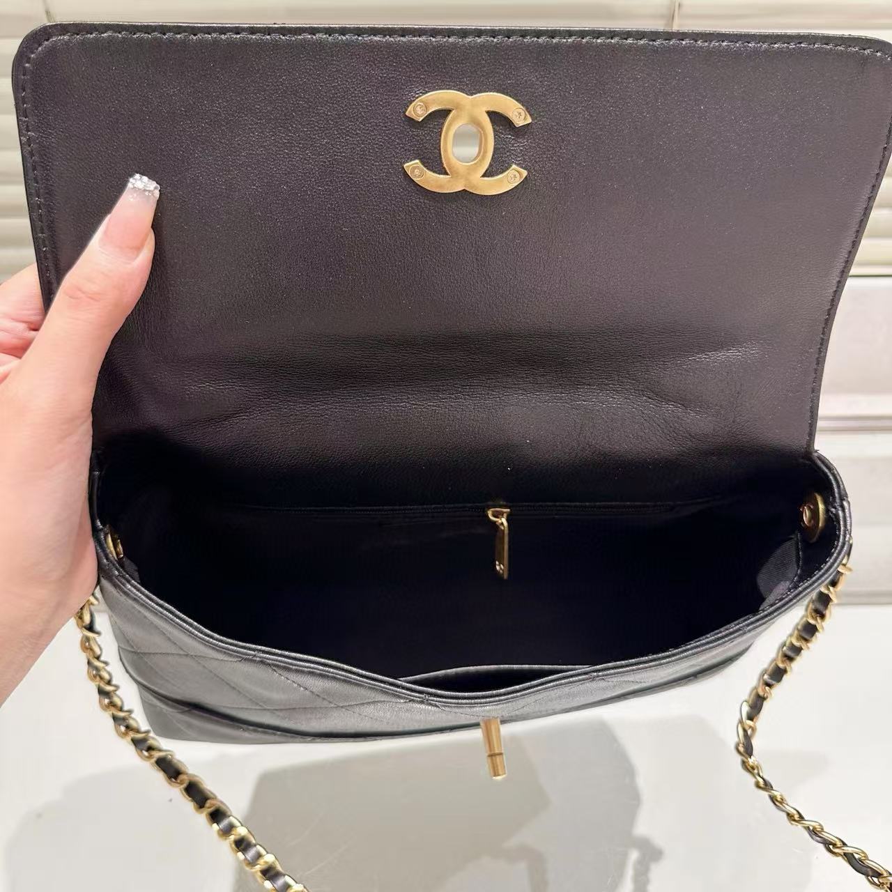 CHANE1 クラシックレザーハンドバッグ【50％割引+送料無料】