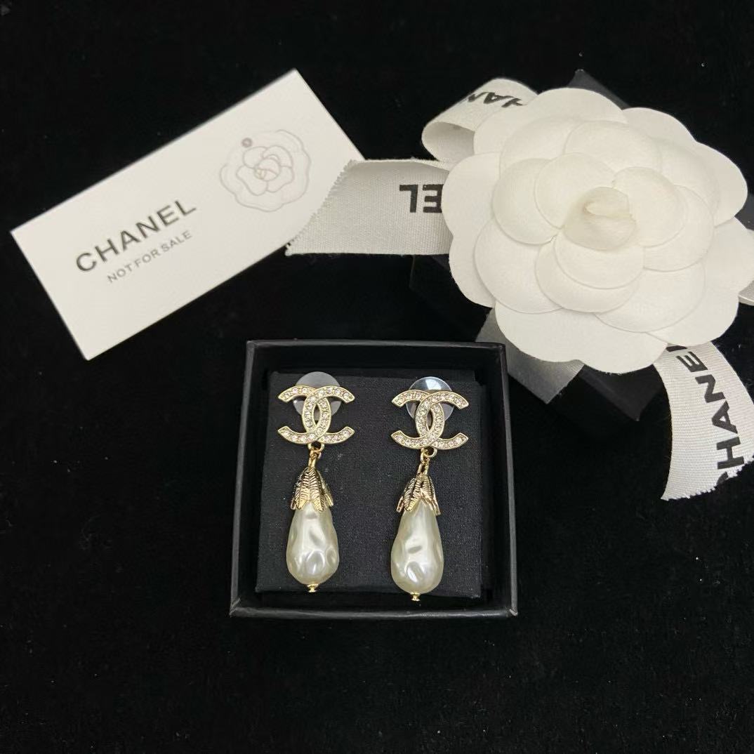 CHANE1 リーフ ダブルC パール イヤリング【50％割引+送料無料】