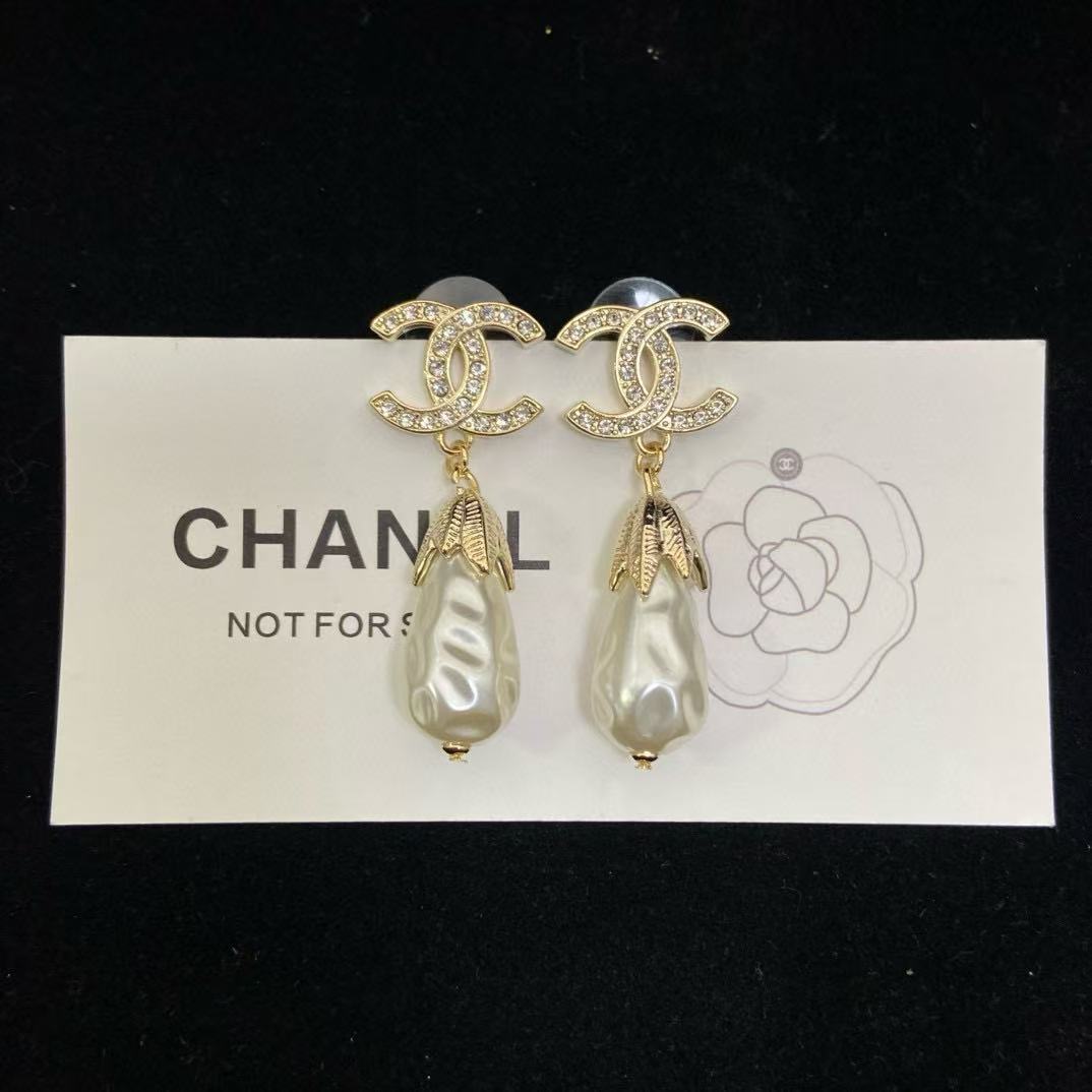 CHANE1 リーフ ダブルC パール イヤリング【50％割引+送料無料】