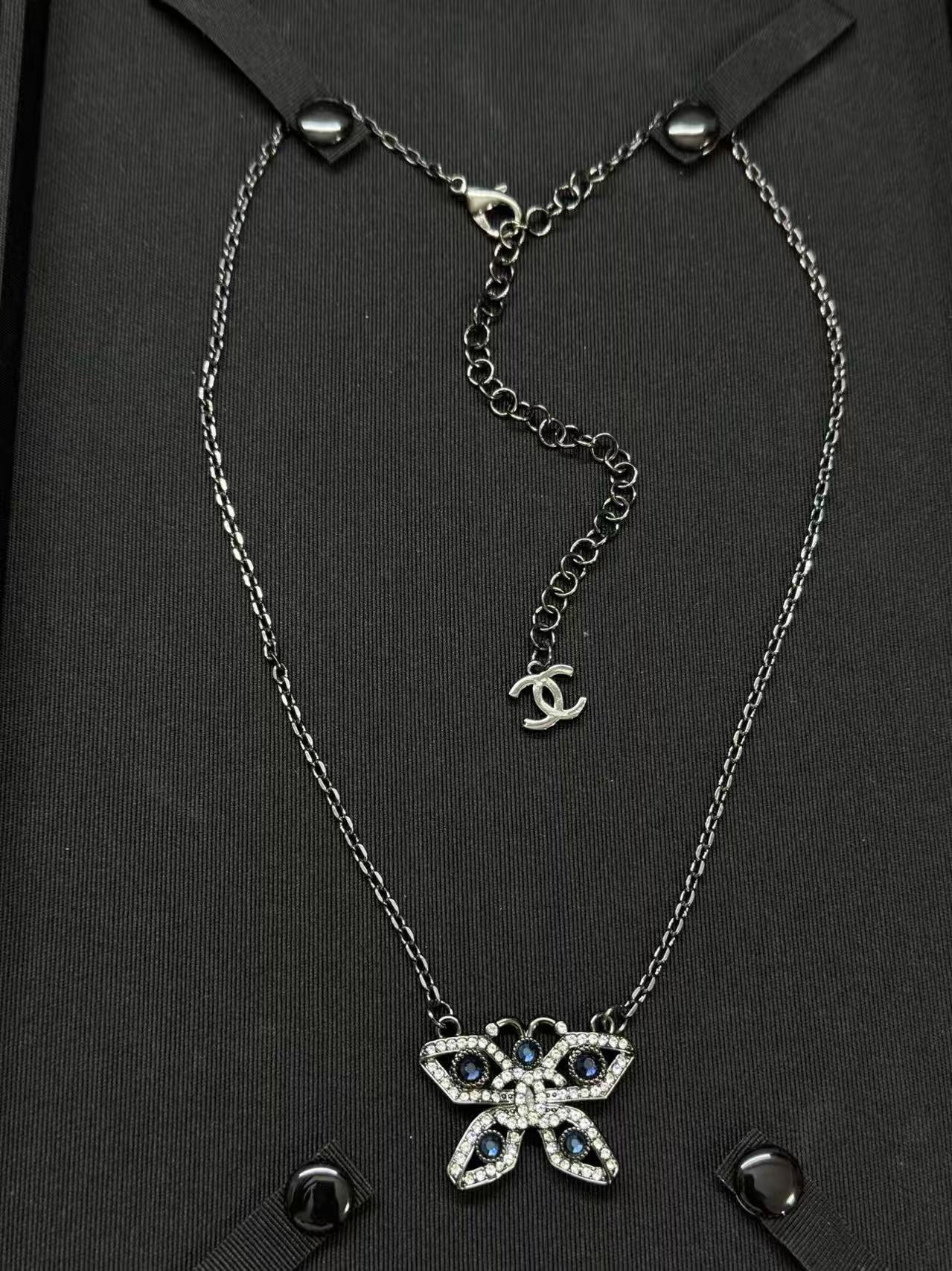 CHANE1 バタフライ ブルーダイヤモンド ネックレス【50％割引+送料無料】
