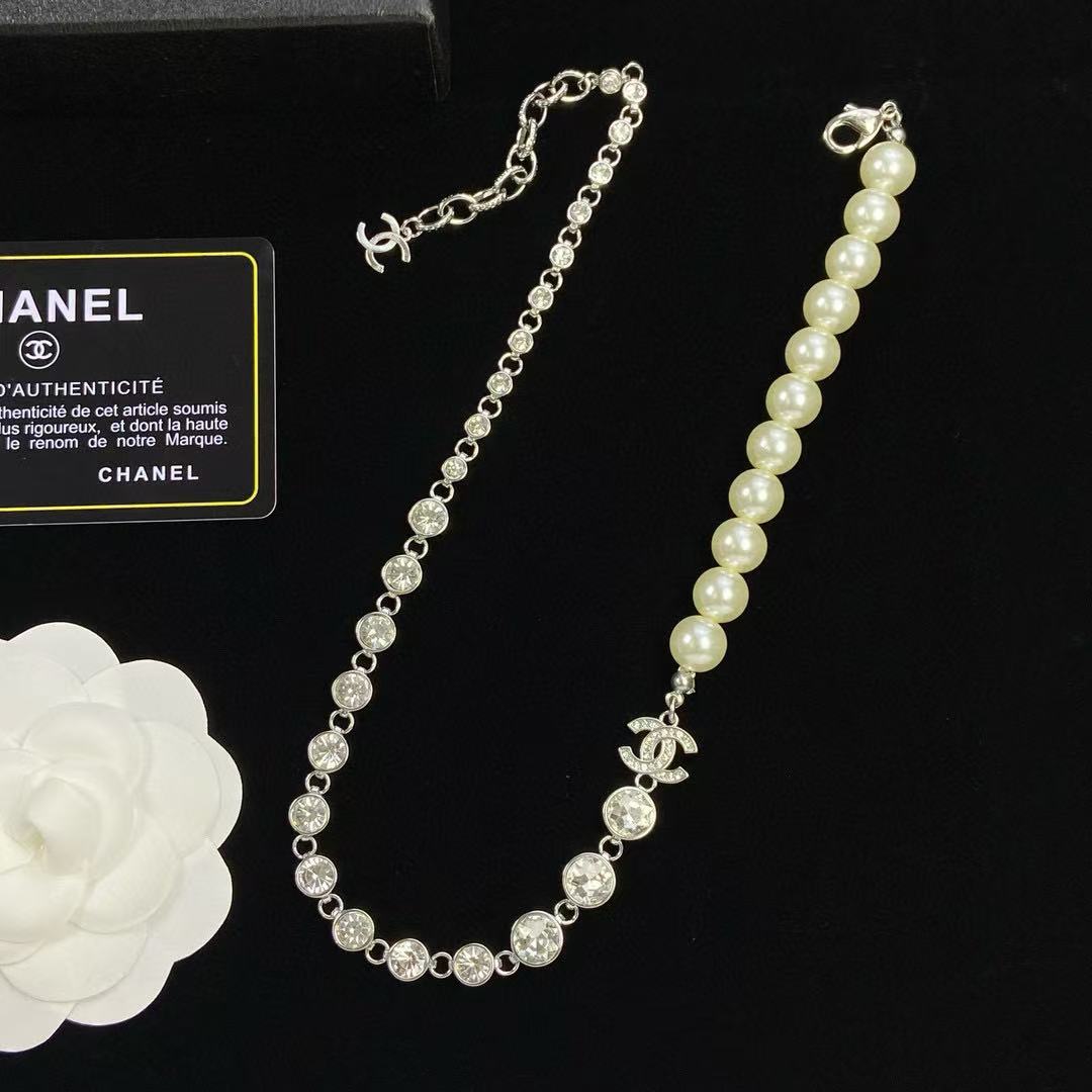 CHANE1 ダブルC パール＆ダイヤモンドネックレス【50％割引+送料無料】