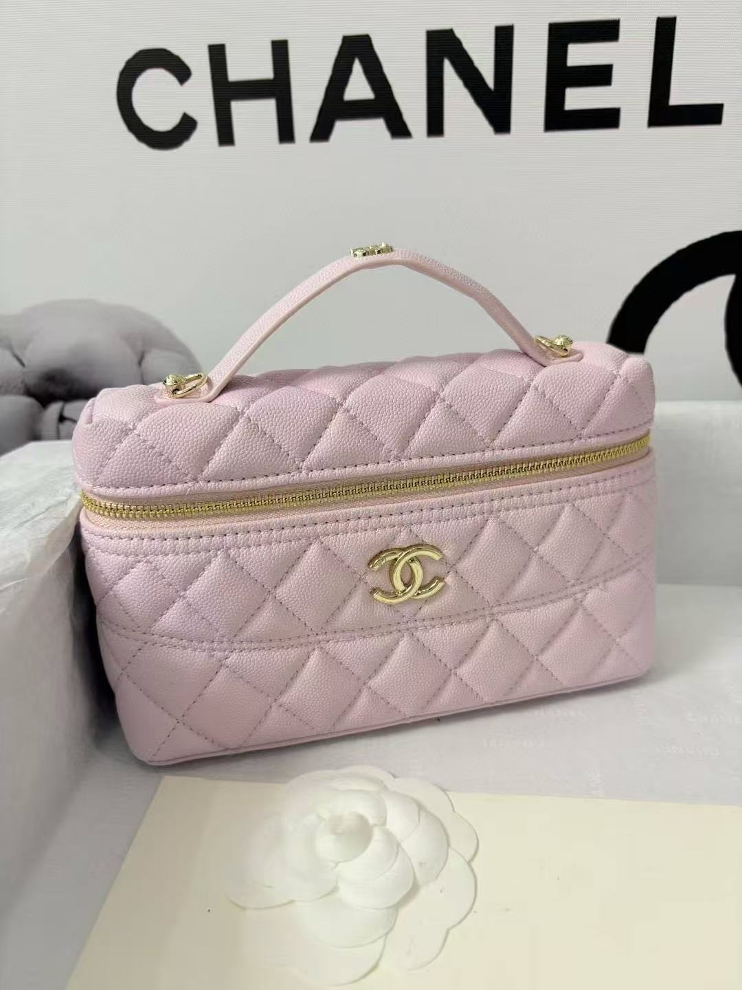 CHANE1 レザーチェーンクラッチ【50％割引+送料無料】