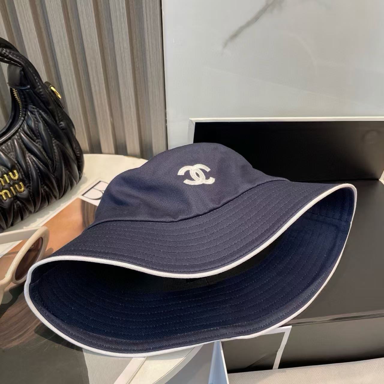 CHANE1 シンプルダブルCバケットハット【50％割引+送料無料】