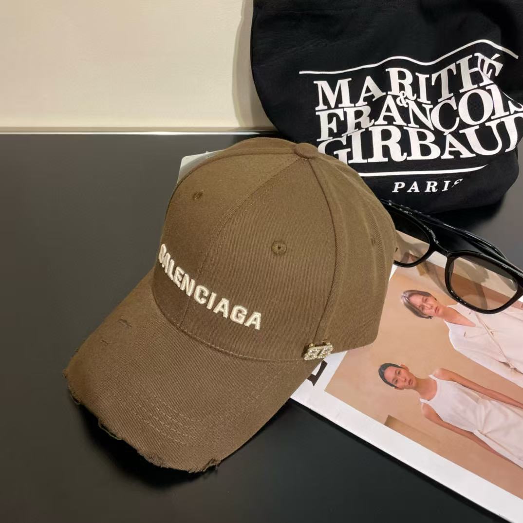 BALENC1AG 刺繍入り文字入りベースボールキャップ【50％割引+送料無料】