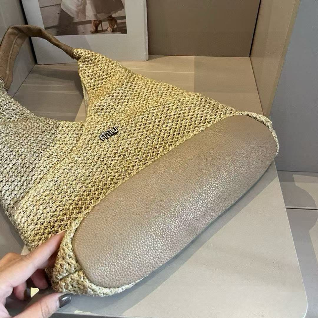 M1UM1U 織りハンドバッグ【50％割引+送料無料】