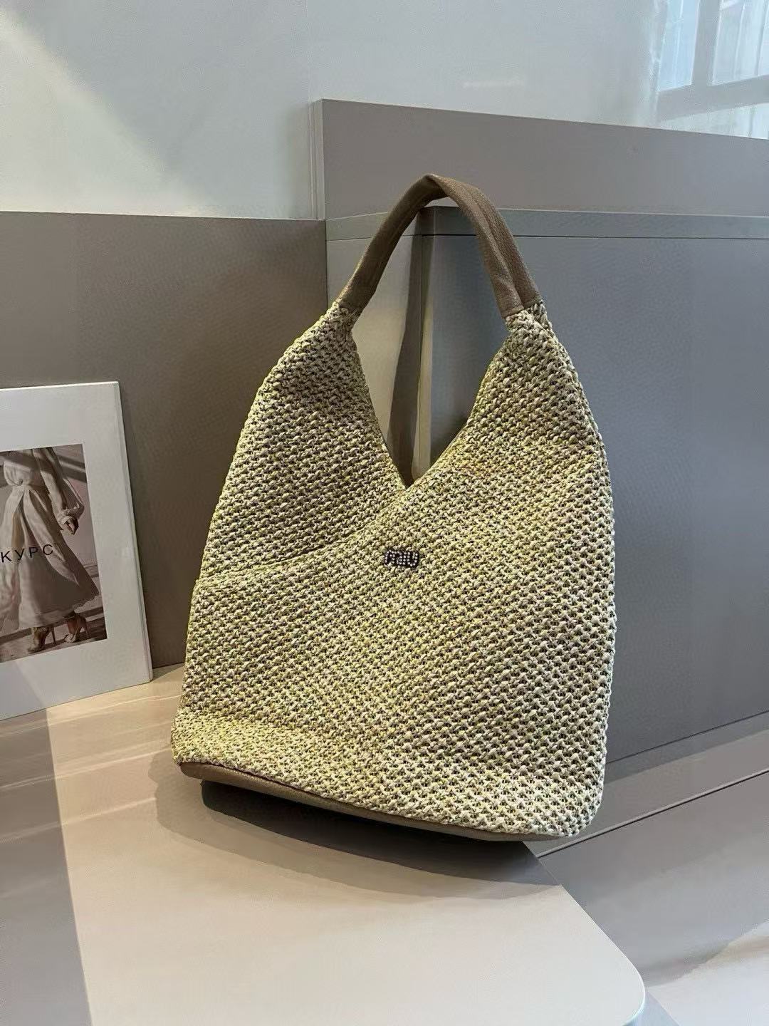 M1UM1U 織りハンドバッグ【50％割引+送料無料】