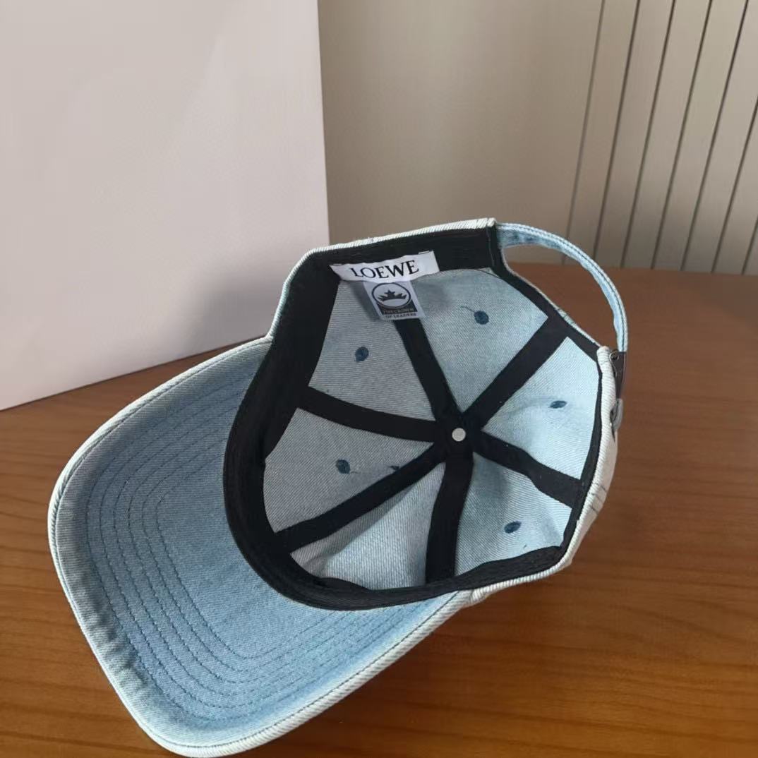 L0WEW グラデーション ベースボールキャップ【50％割引+送料無料】