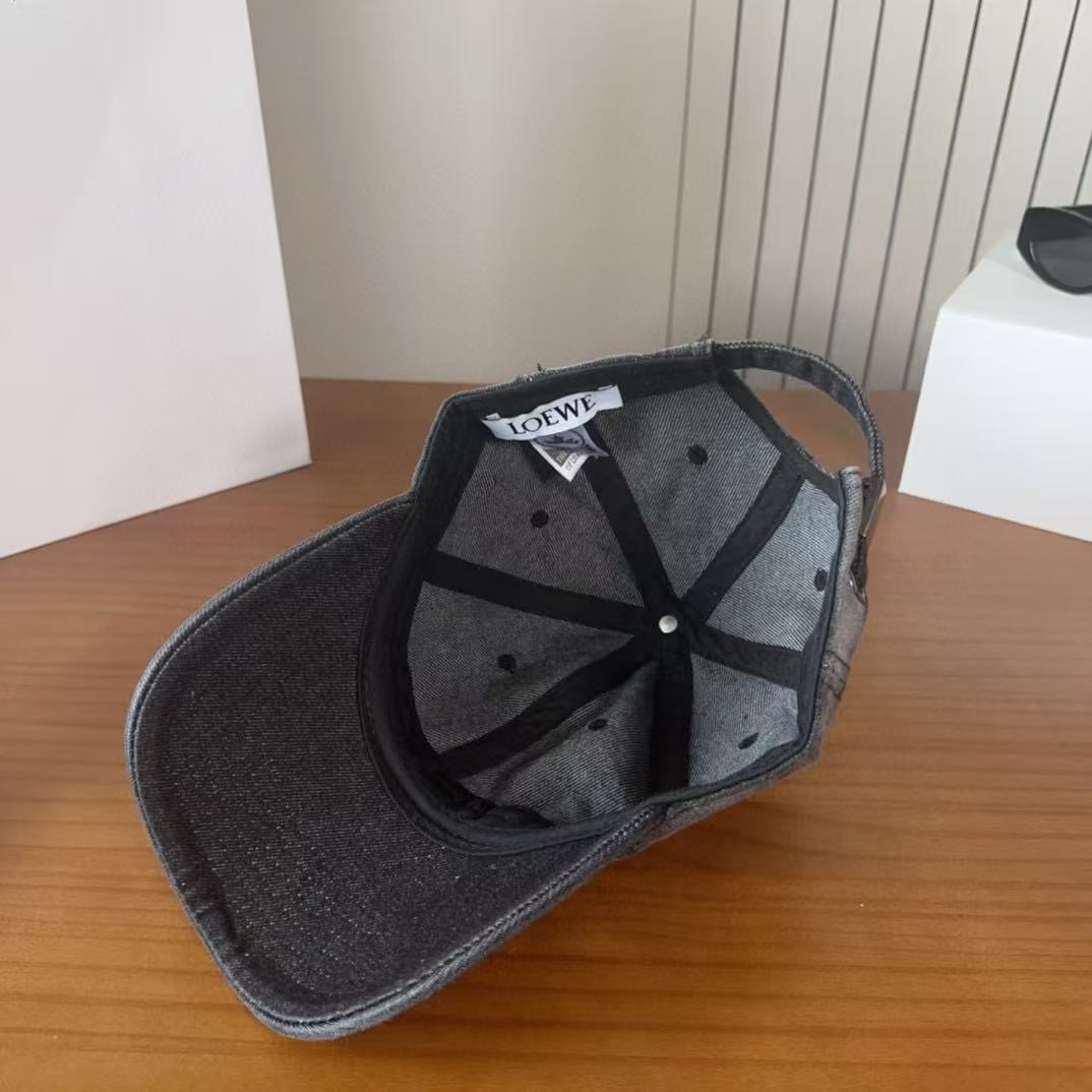 L0WEW グラデーション ベースボールキャップ【50％割引+送料無料】