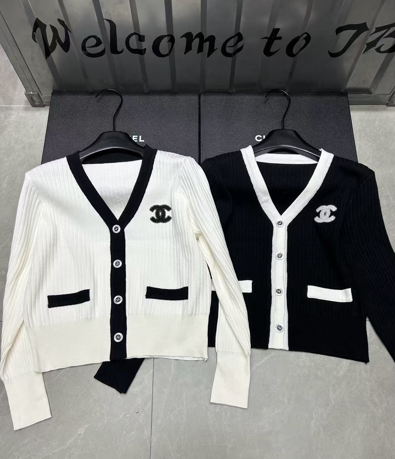 CHANE1VネックダブルCウールカーディガン【50％割引+送料無料】