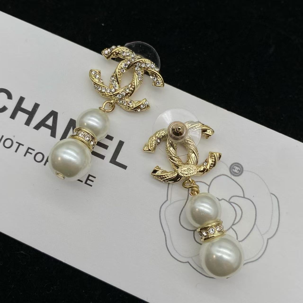 CHANE1CC パールダブルCイヤリング【50％割引+送料無料】