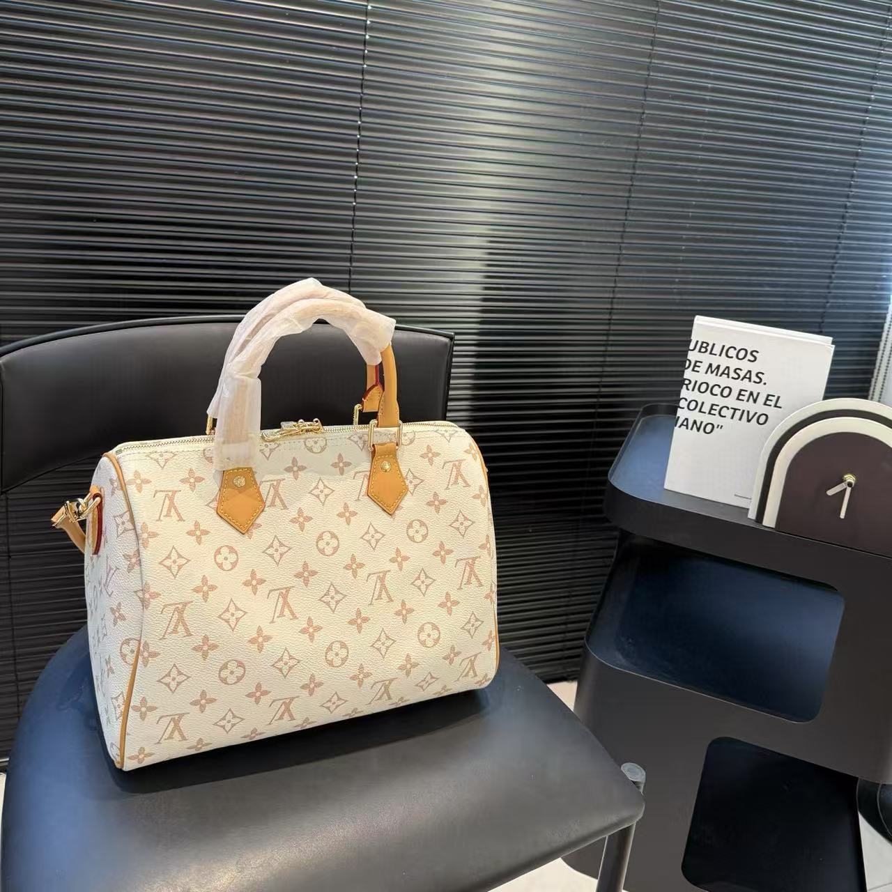 LVプリントハンドバッグ【50％割引+送料無料】