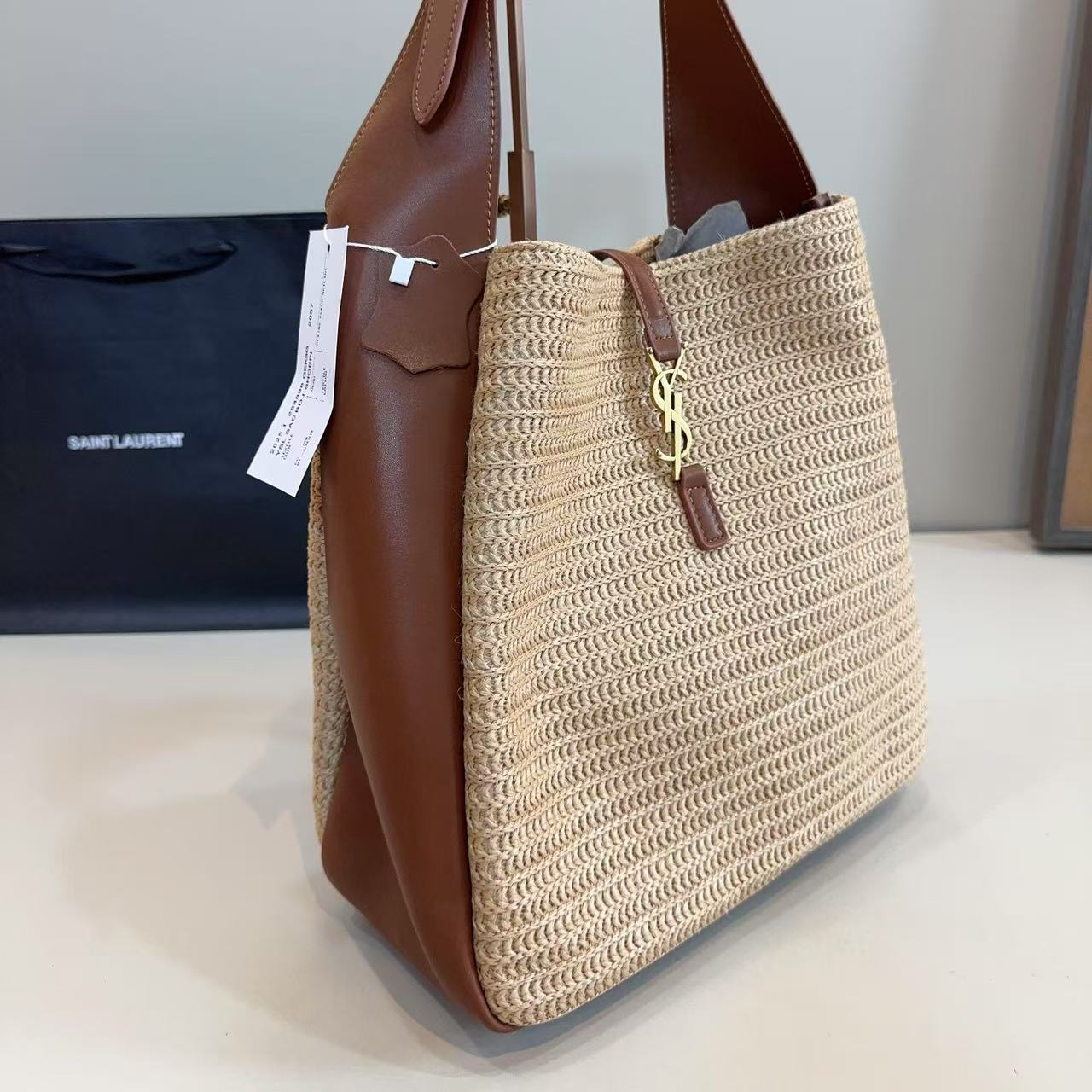 YSL織りアンダーアームバケットバッグ【50％割引+送料無料】