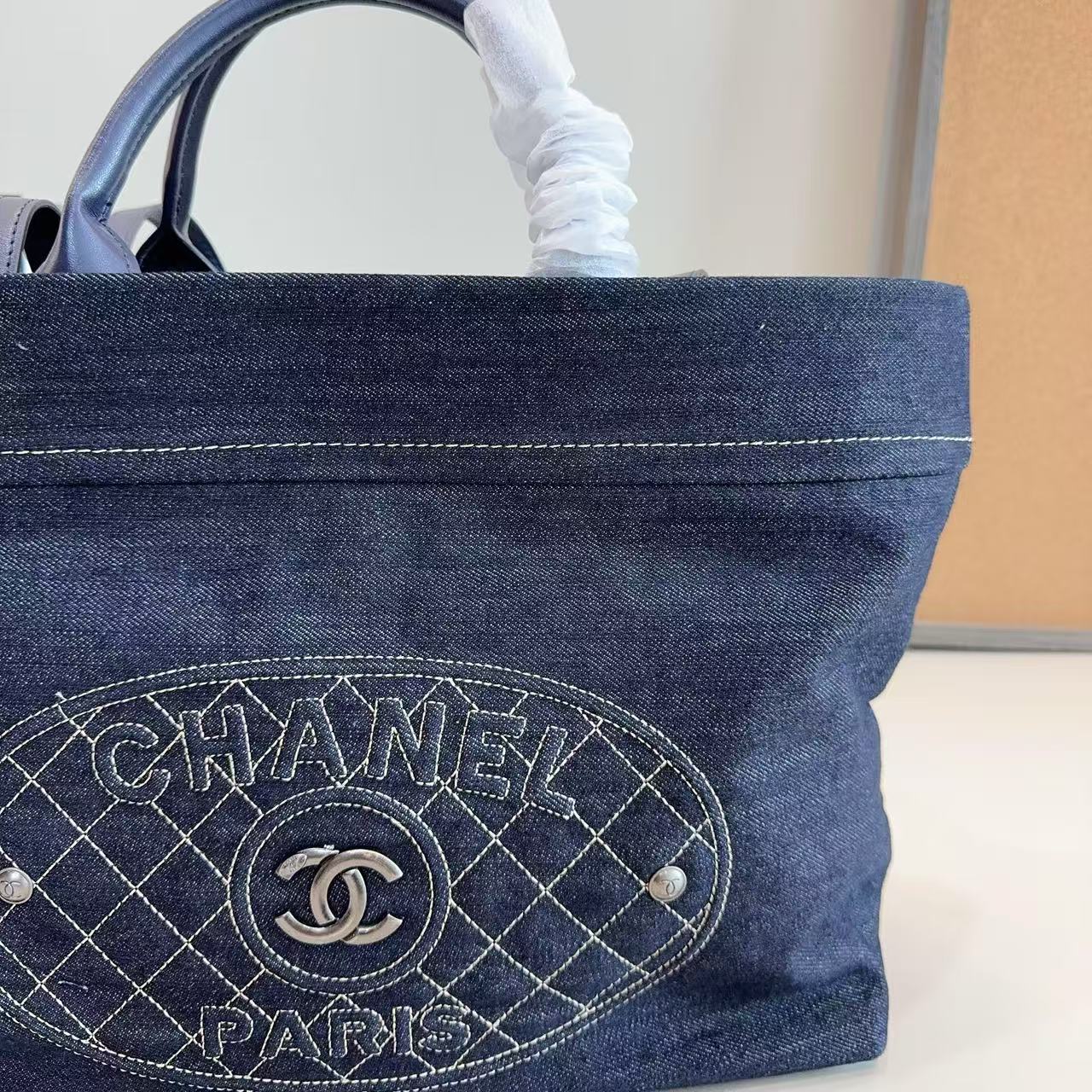 CHANE1 刺繍文字デニムショッピングバッグ【50％割引+送料無料】