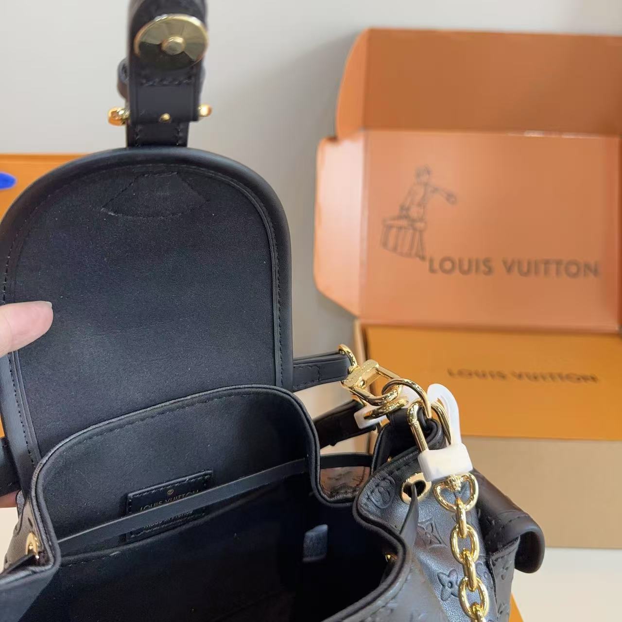 LV Odysseeチェーンハンドバッグ【50％割引+送料無料】