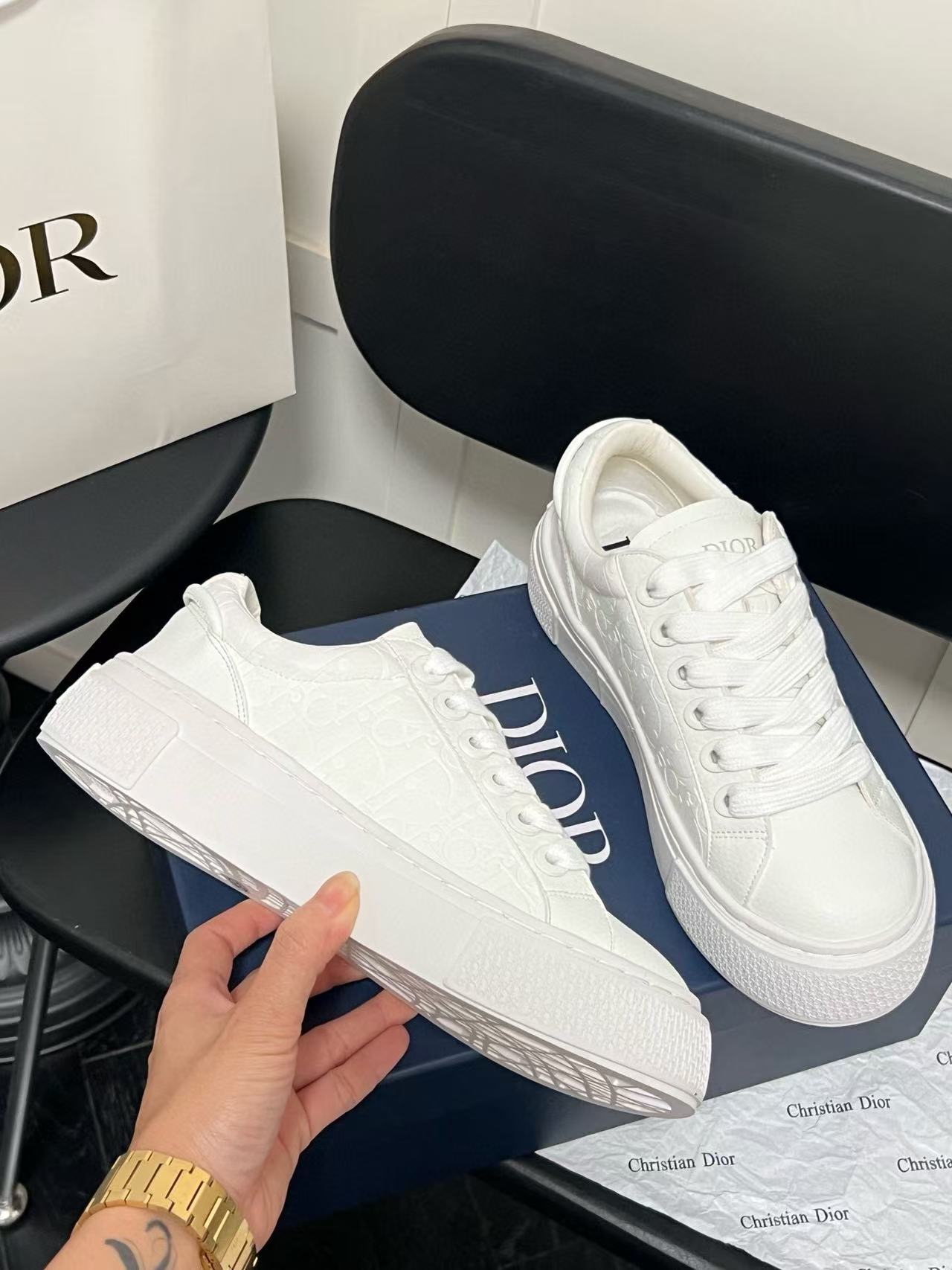 DI0Rプリントスニーカー【50％割引+送料無料】