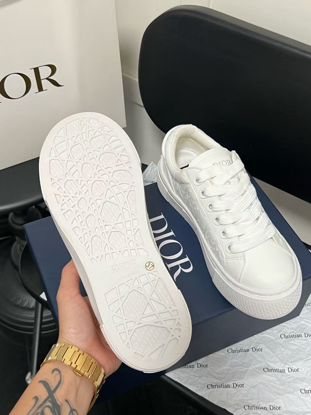 DI0Rプリントスニーカー【50％割引+送料無料】