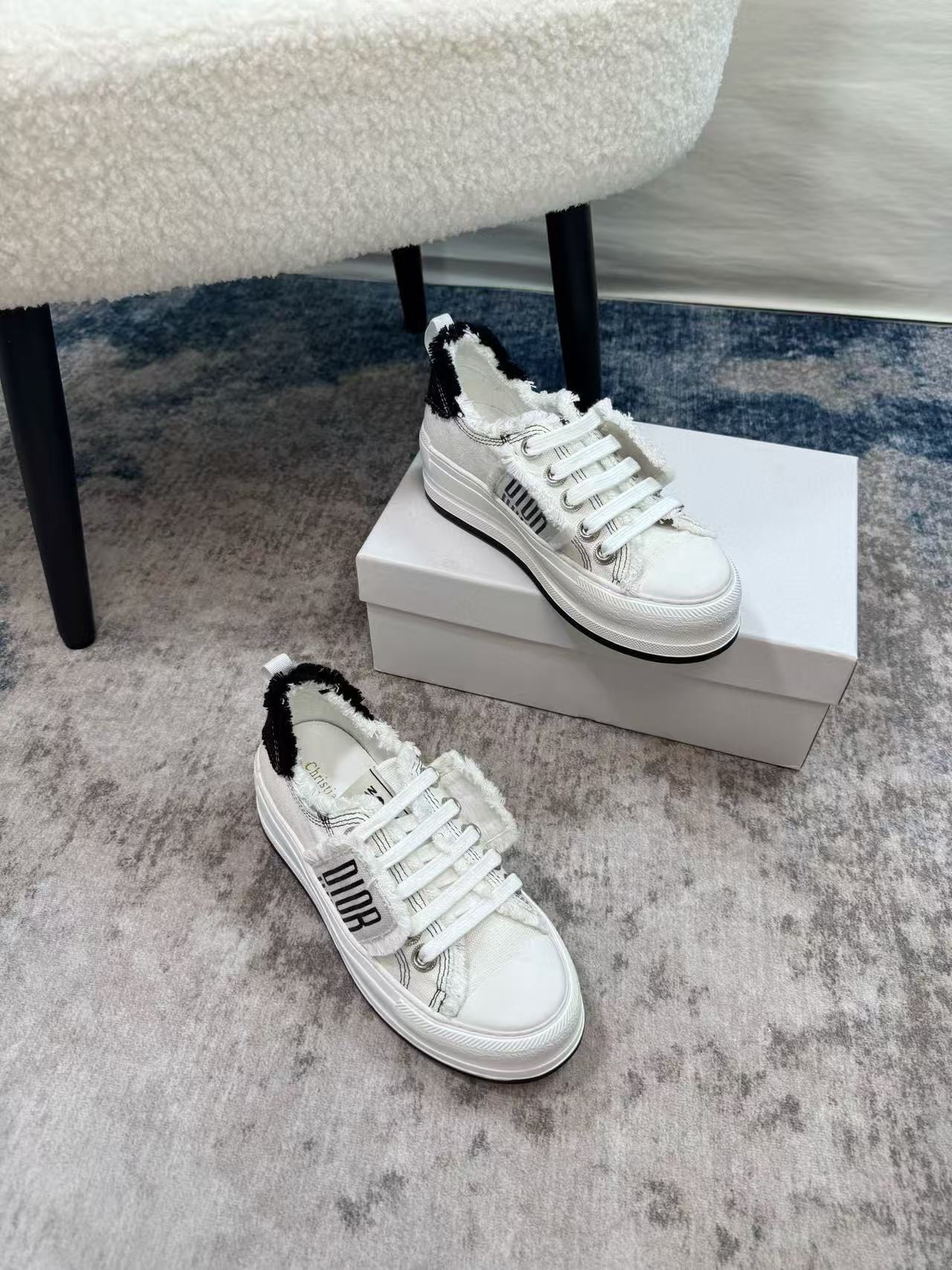 DI0R カラーブロック レースアップ スニーカー【50％割引+送料無料】