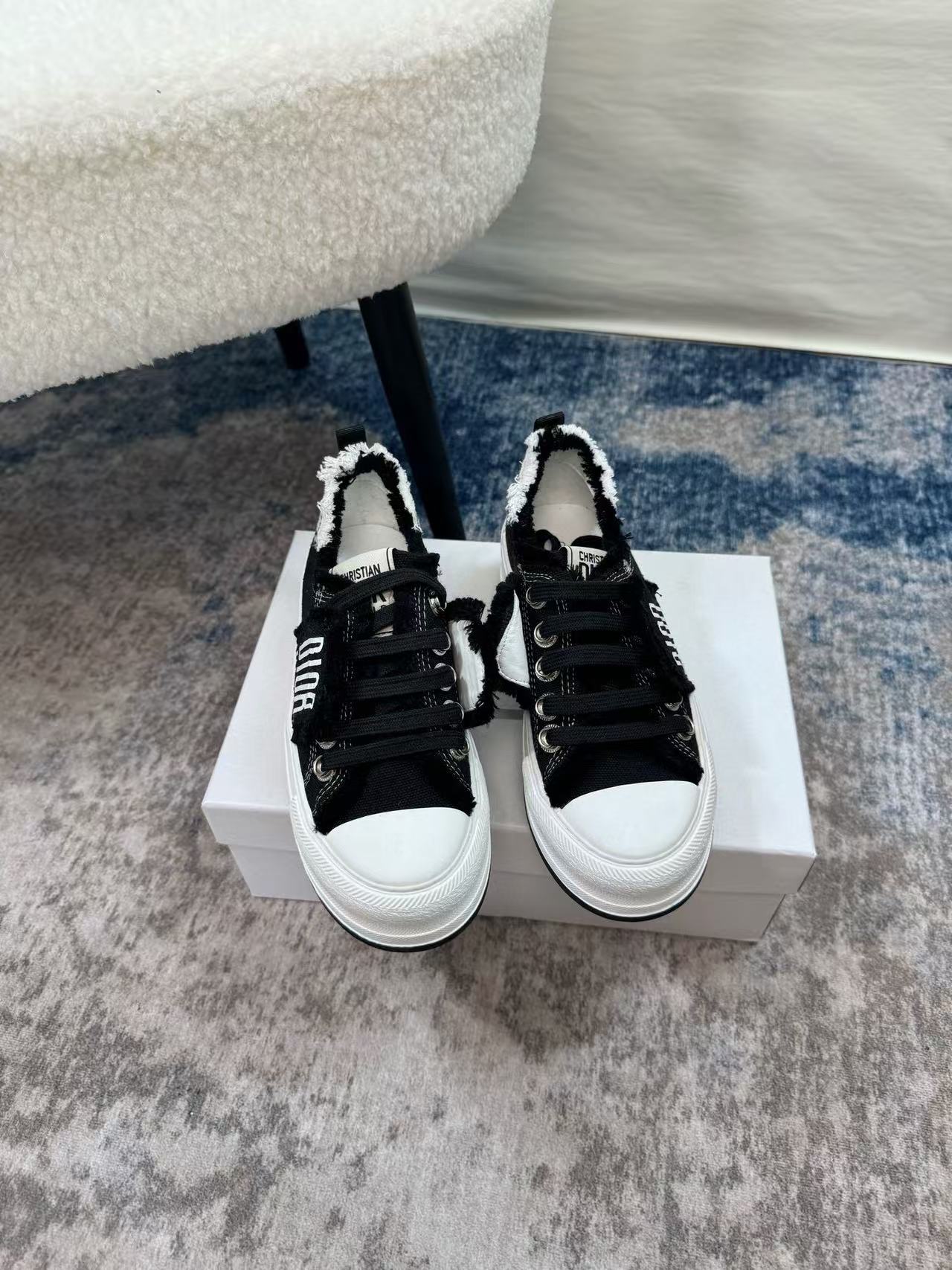 DI0R カラーブロック レースアップ スニーカー【50％割引+送料無料】