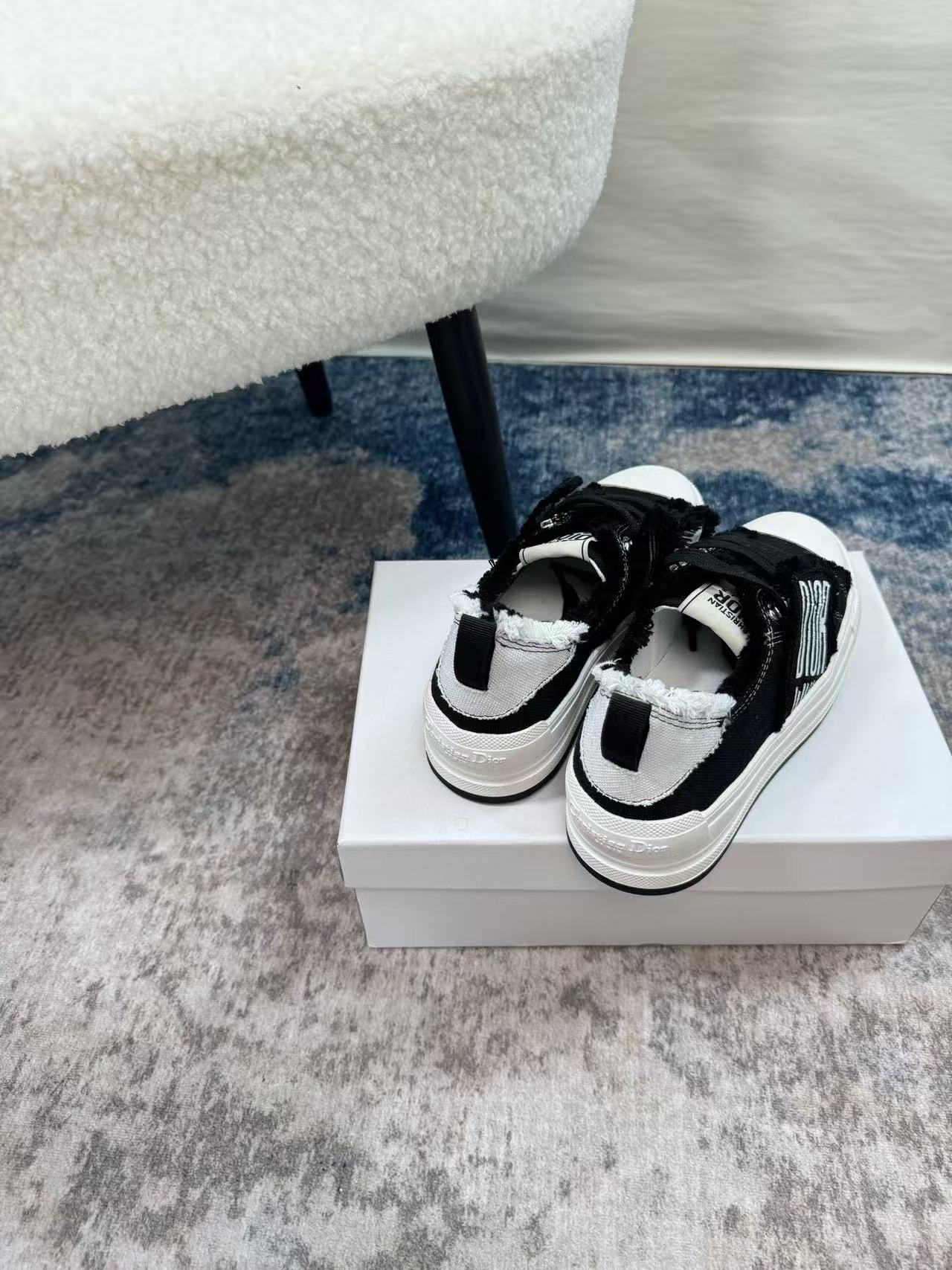 DI0R カラーブロック レースアップ スニーカー【50％割引+送料無料】