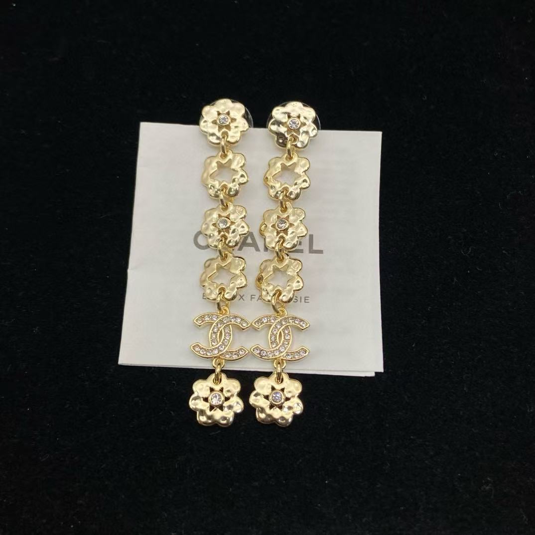 CHANE1 ダブルC タッセルフラワーイヤリング【50％割引+送料無料】