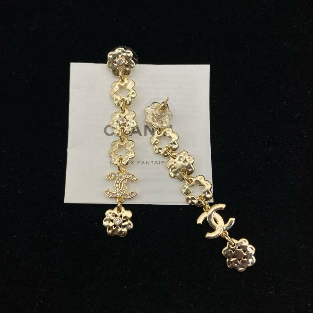 CHANE1 ダブルC タッセルフラワーイヤリング【50％割引+送料無料】