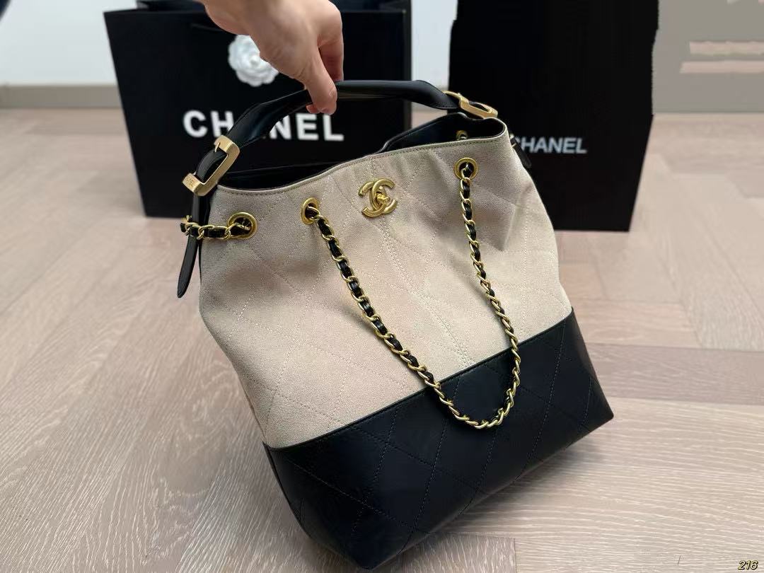 CHANE1 チェーンバケットバッグ【50％割引+送料無料】