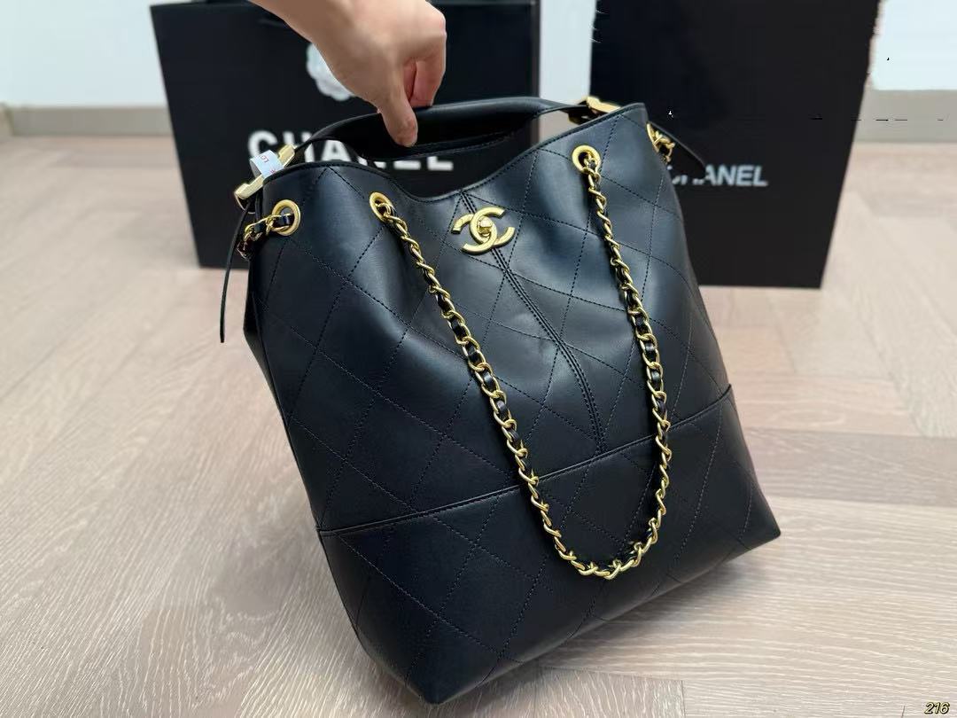 CHANE1 チェーンバケットバッグ【50％割引+送料無料】