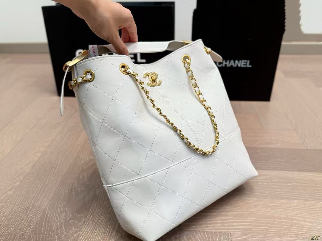 CHANE1 チェーンバケットバッグ【50％割引+送料無料】