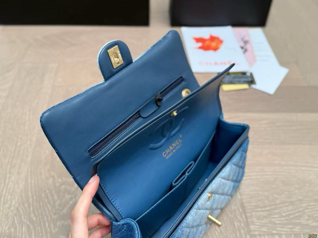 CHANE1 デニムチェーンバッグ【50％割引+送料無料】