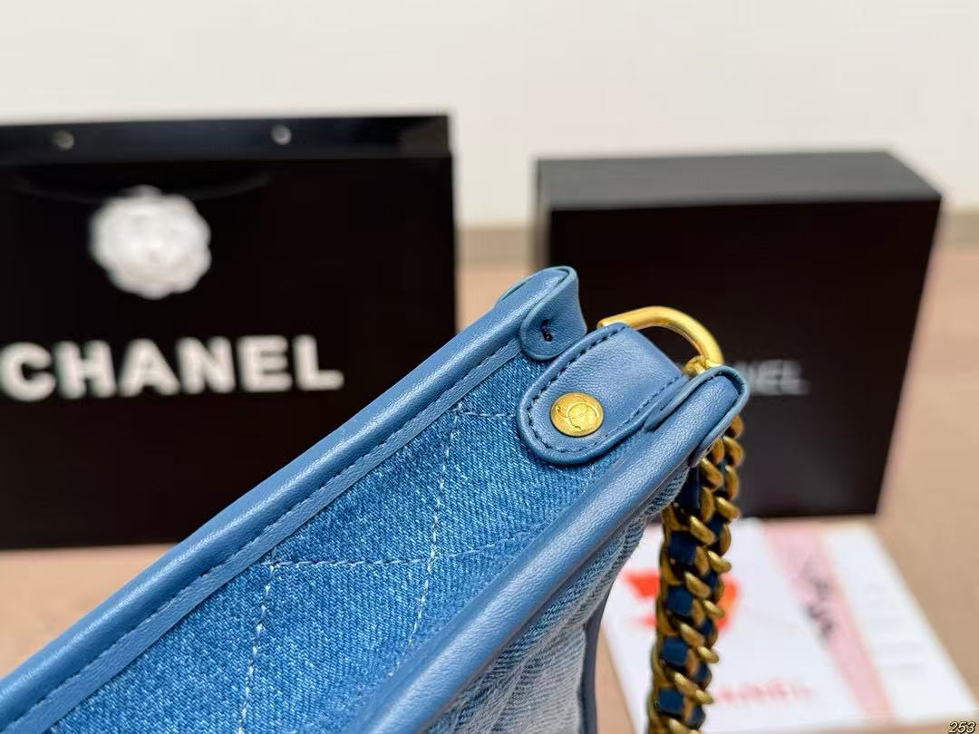 CHANE1 チェーンデニムクロスボディバッグ【50％割引+送料無料】