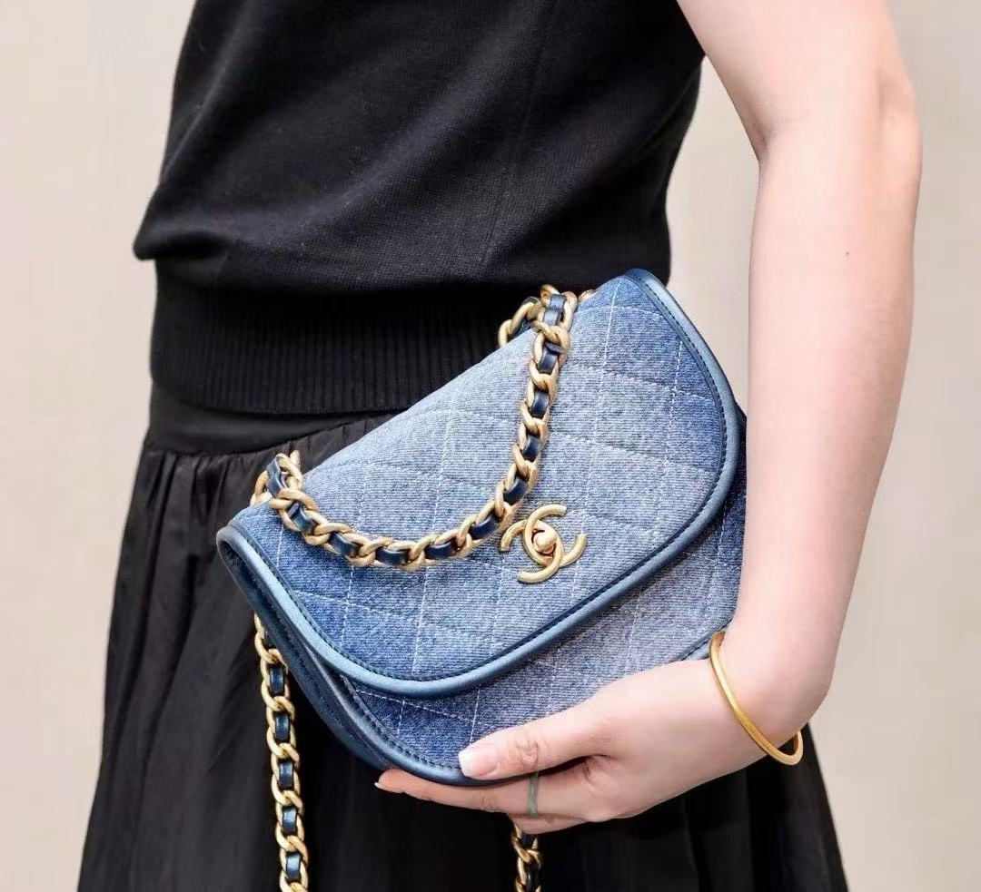 CHANE1 グラデーションデニムサドルバッグ【50％割引+送料無料】