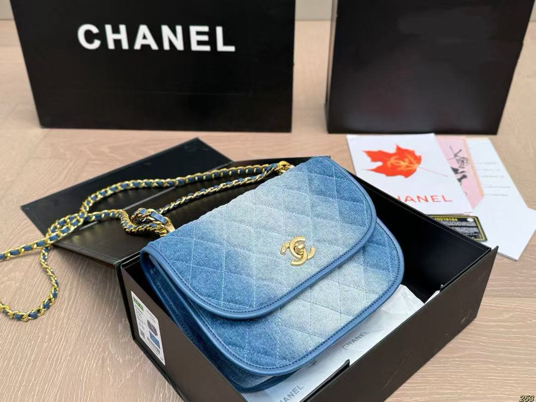 CHANE1 グラデーションデニムサドルバッグ【50％割引+送料無料】