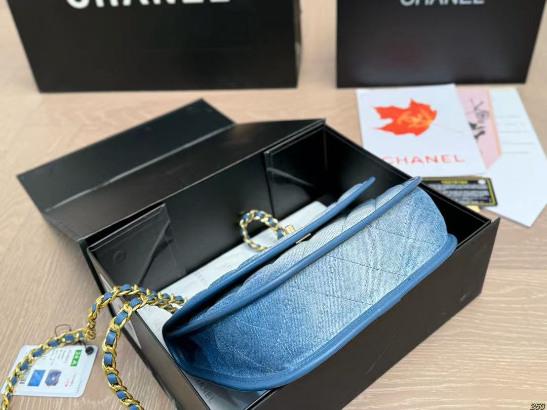 CHANE1 グラデーションデニムサドルバッグ【50％割引+送料無料】